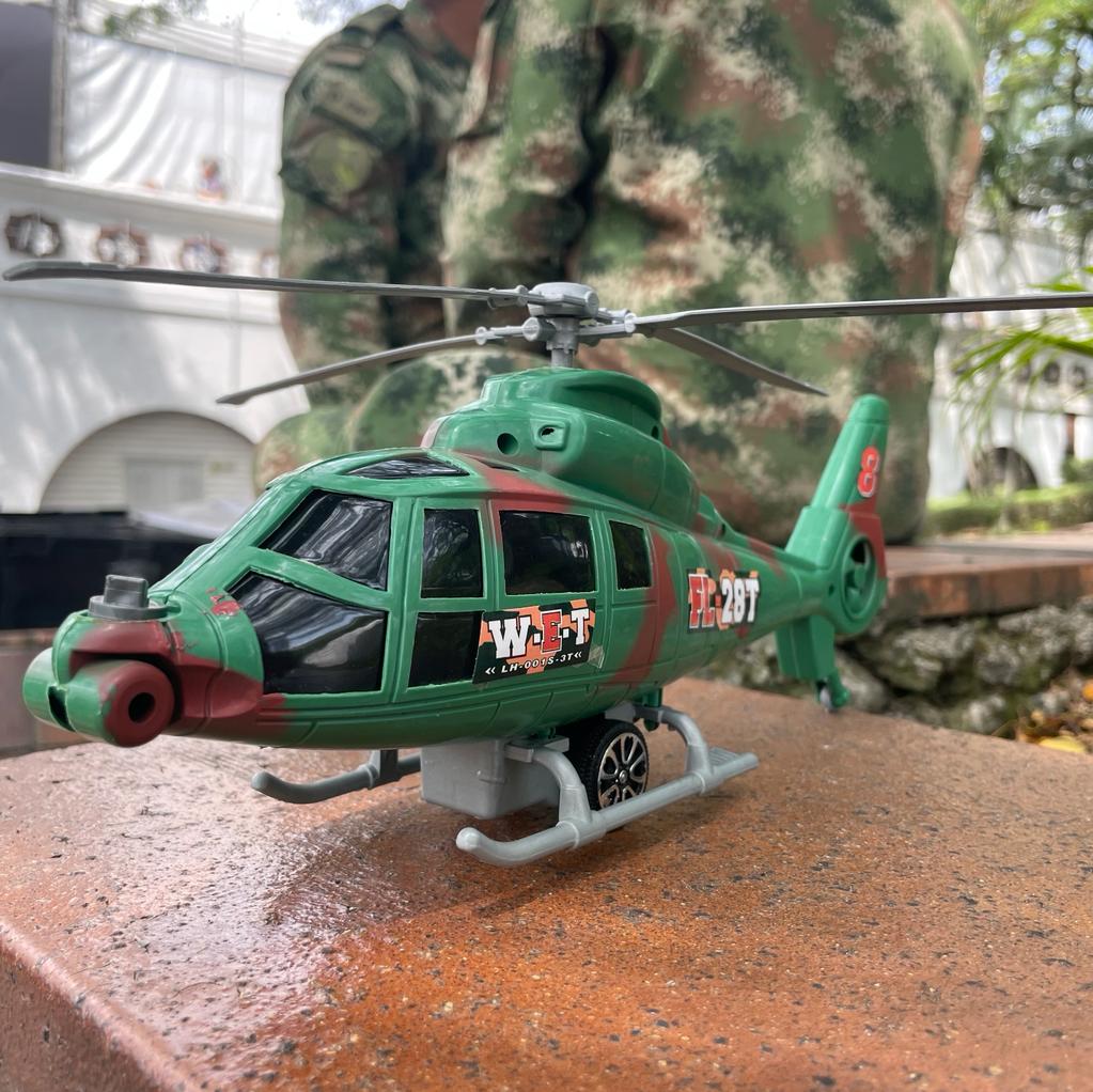 Miniatura 4 de Helicoptero Diseño Militar